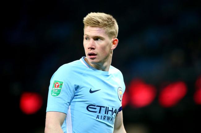 米体：将有一万名左右的那不勒斯球迷远征罗马，警方压力很大