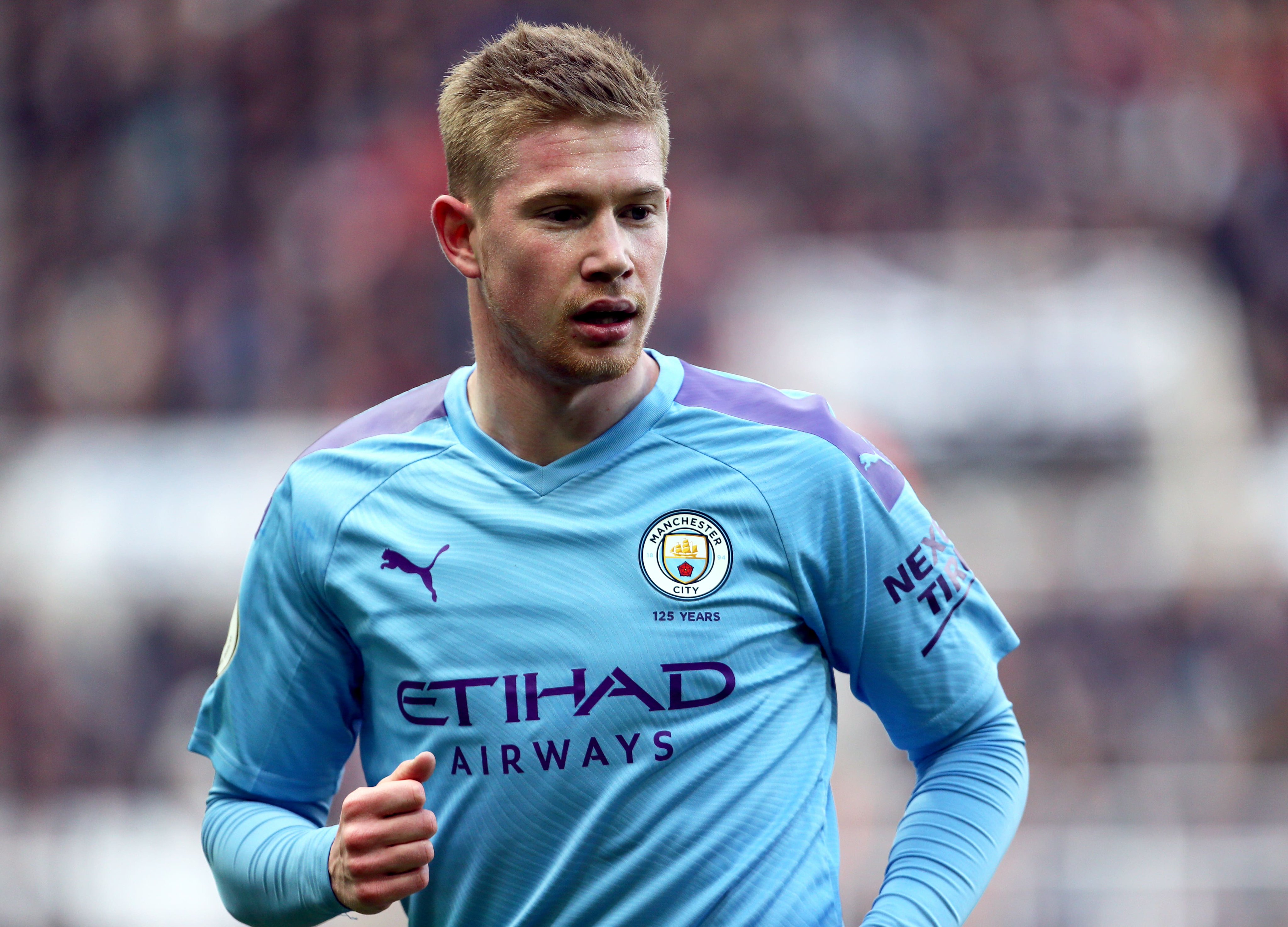 跟队记者：普利希奇参加部分合练，明天将决定他能否参赛