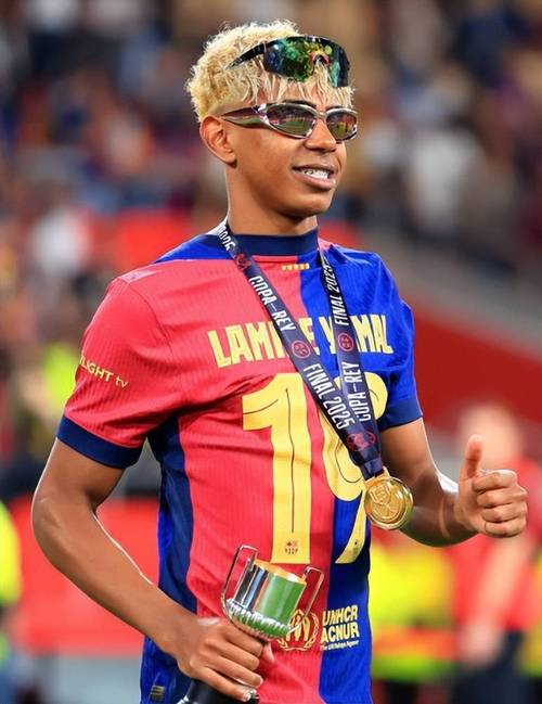 毛伟杰：我和朱鹏宇希望去踢U21联赛，帮助球队冲乙