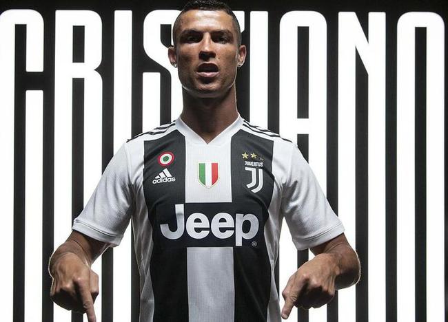 向余望谈冲超：感谢球迷和教练团队这一年的努力，我们做到了