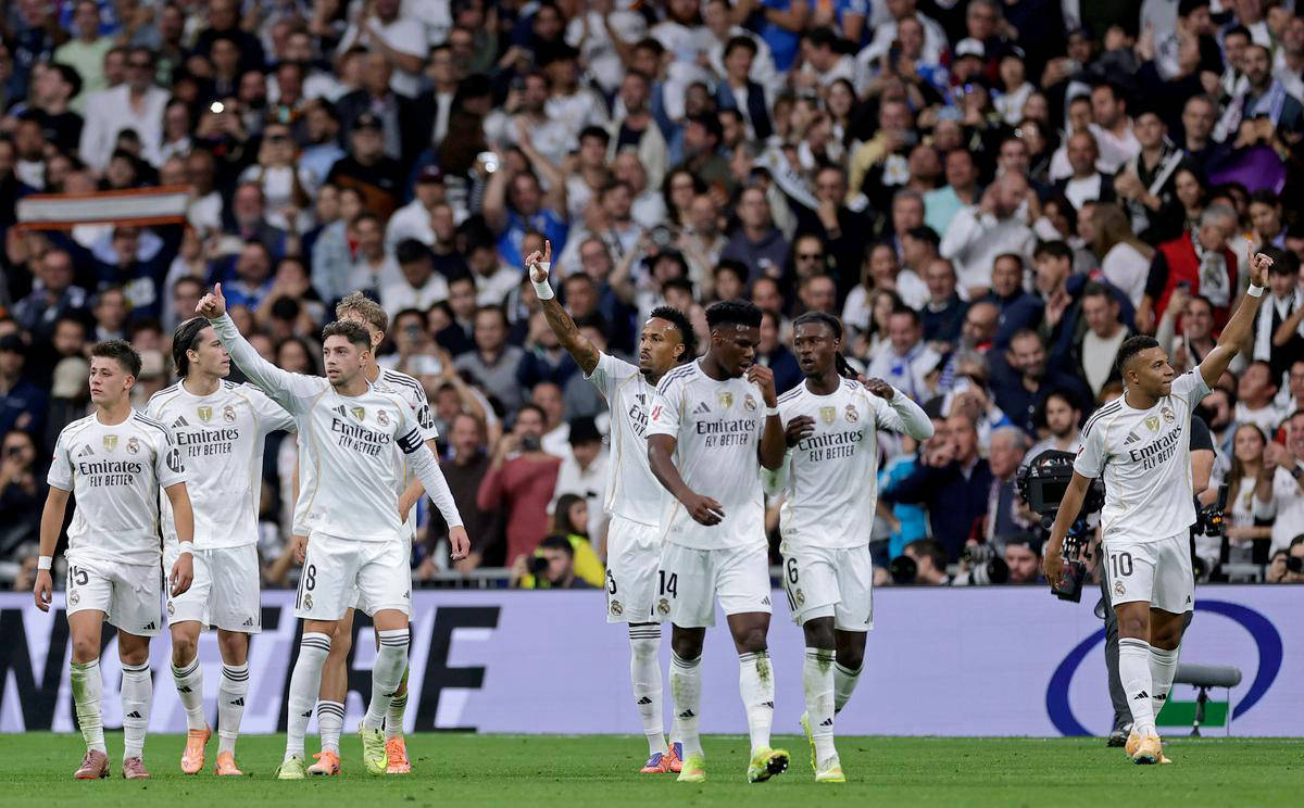 汉堡vs云达不莱梅：法比奥-维埃拉、洛孔加首发，菅原由势、施密德出战